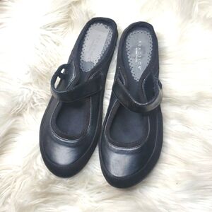 Kenneth Cole Reaction Black Womens Mary Jane Mule Size 8.5